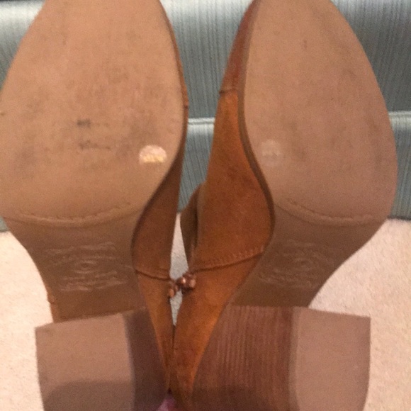 Tan Laureen leather like new booties - Picture 4 of 8